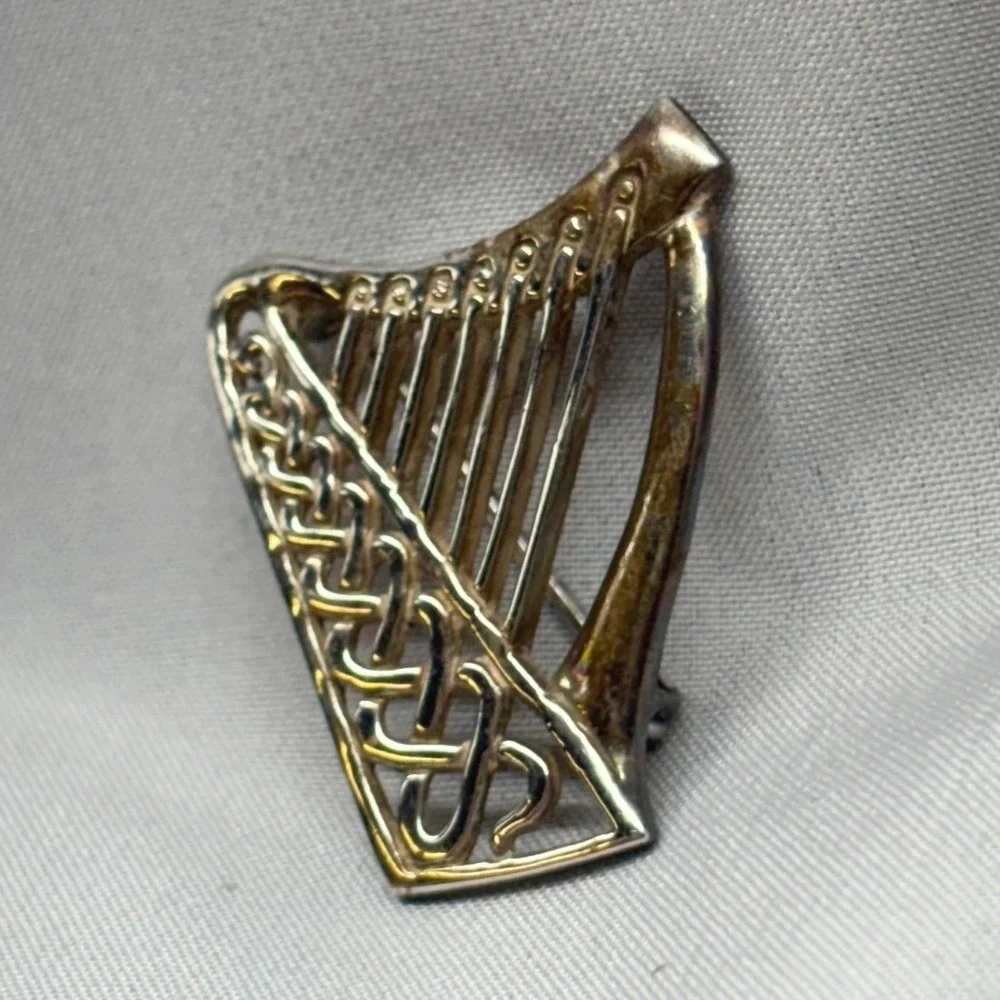 Unbranded Harp Brooch Unisex OS Silver Good Celtic Knot 925 Sterling Vintage